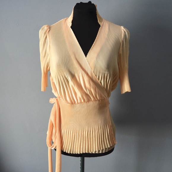 Diane Von Furstenberg Peach Wrap Top - Picture 1 of 8